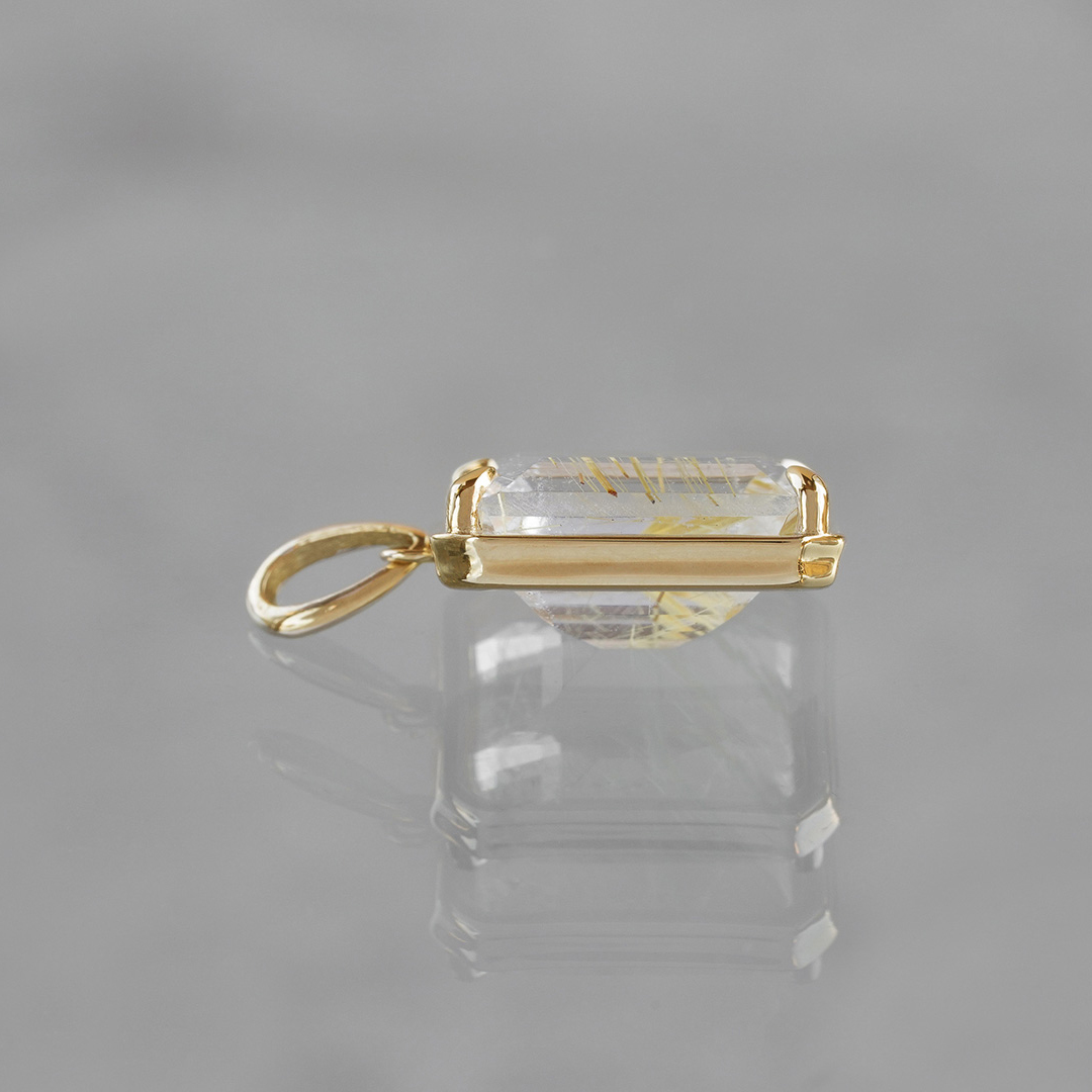 Rutile quartz rectangle charm /ルチルクォーツ. | Hariqua 