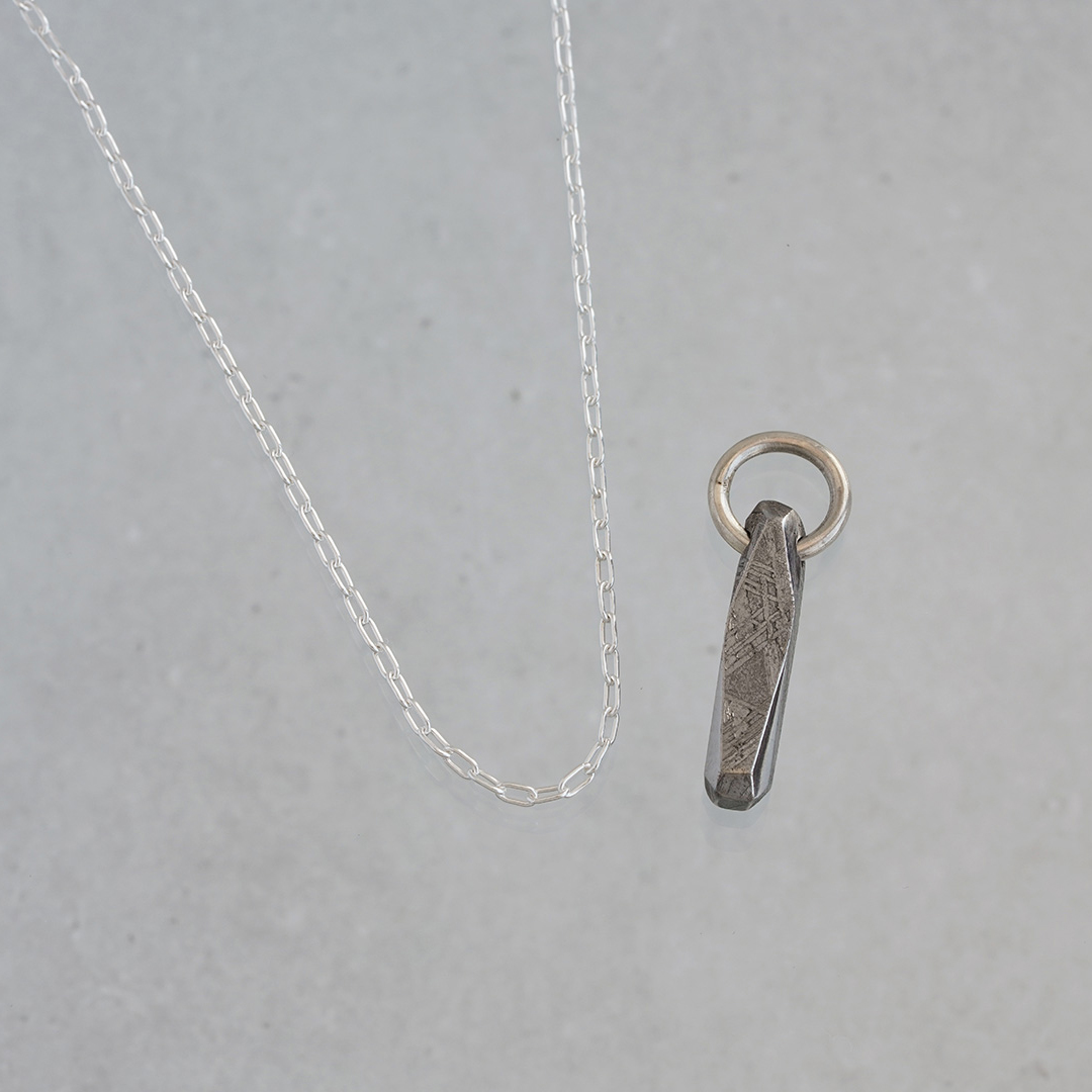Muonionalusta meteorite necklace A /ムオニナルスタ隕石 | Hariqua 
