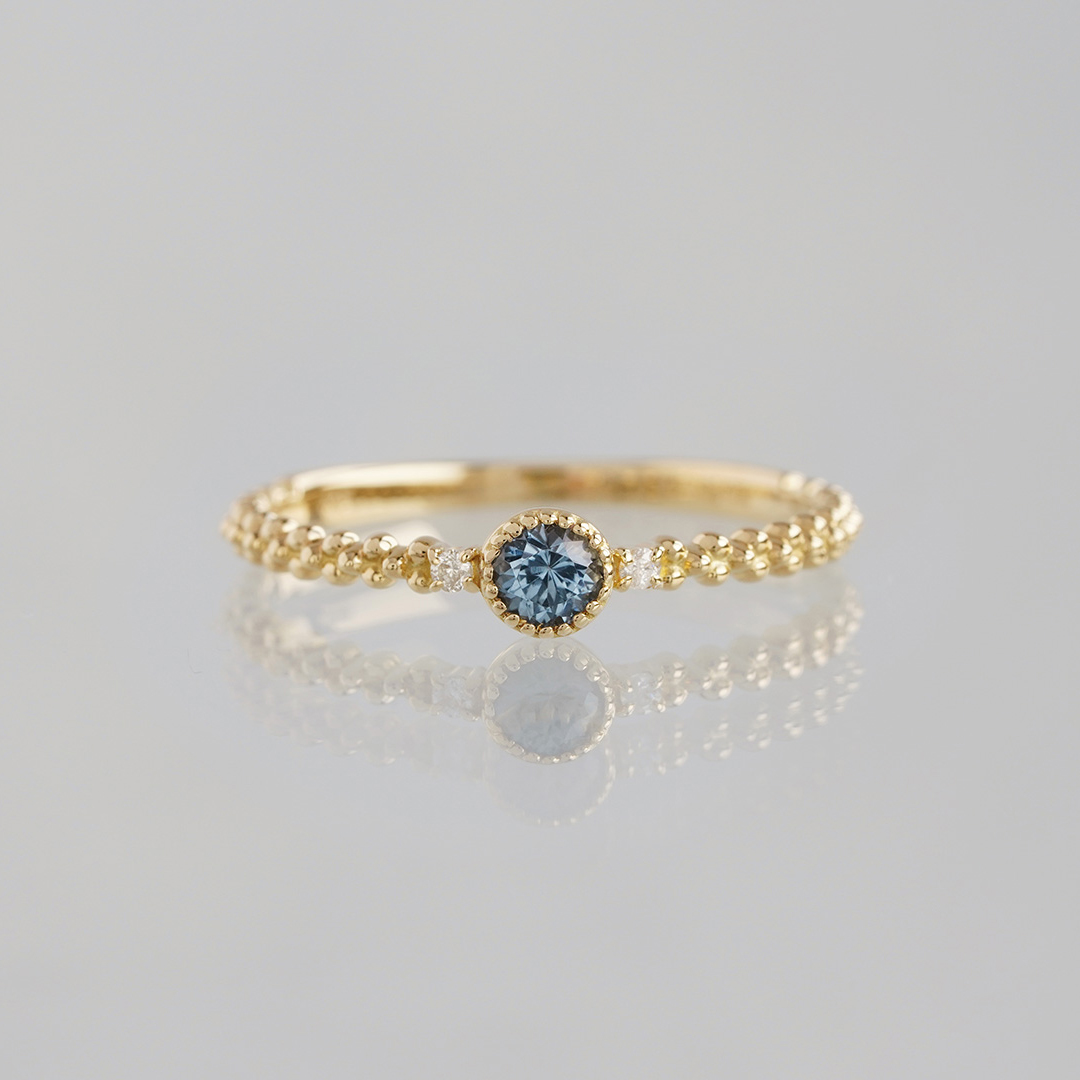 Blue spinel × Diamond ring 0.19 /ブルースピネル、ダイヤモンド