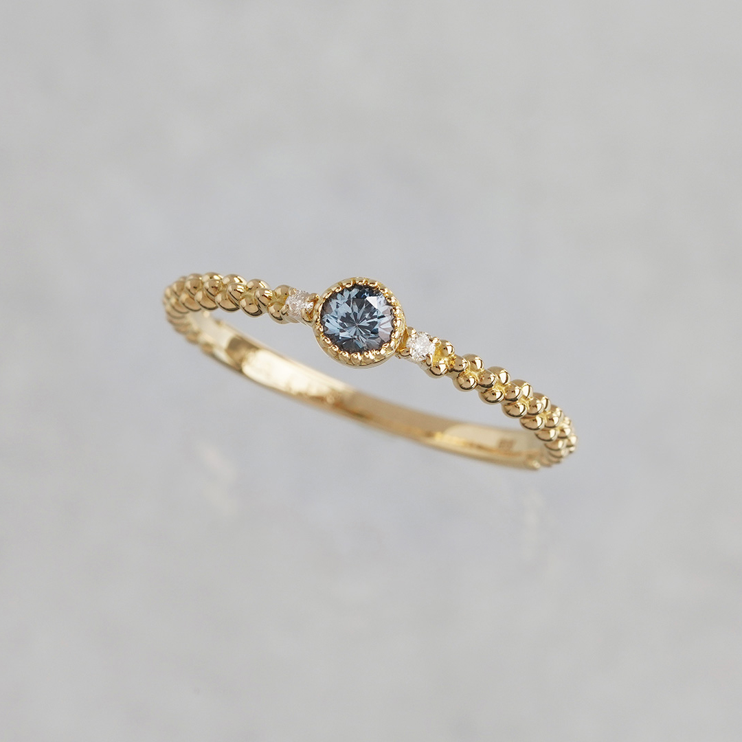 Blue spinel × Diamond ring 0.19 /ブルースピネル、ダイヤモンド（クリア）