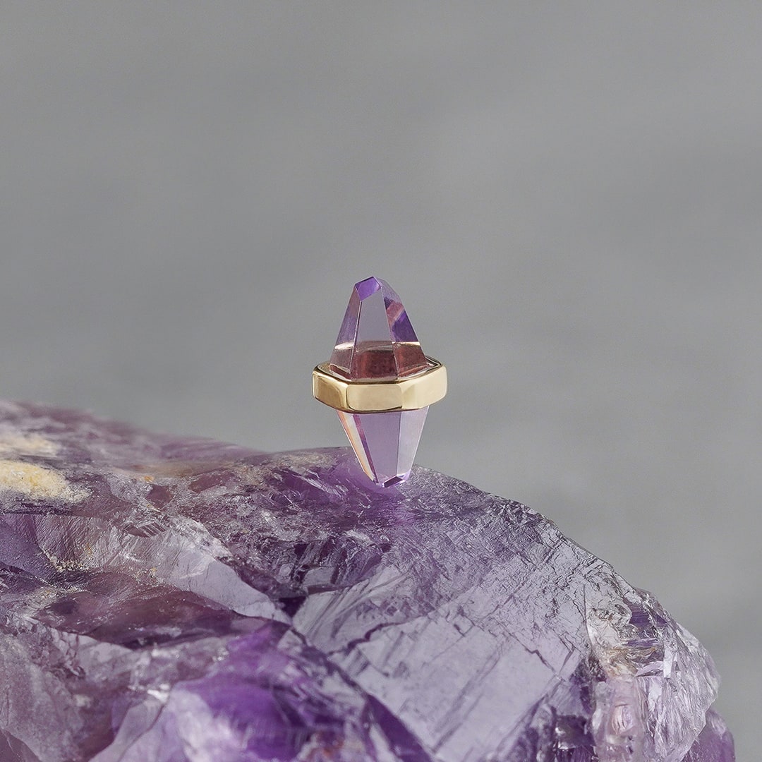 Amethyst crystal single pierce /アメシスト. | Hariqua 