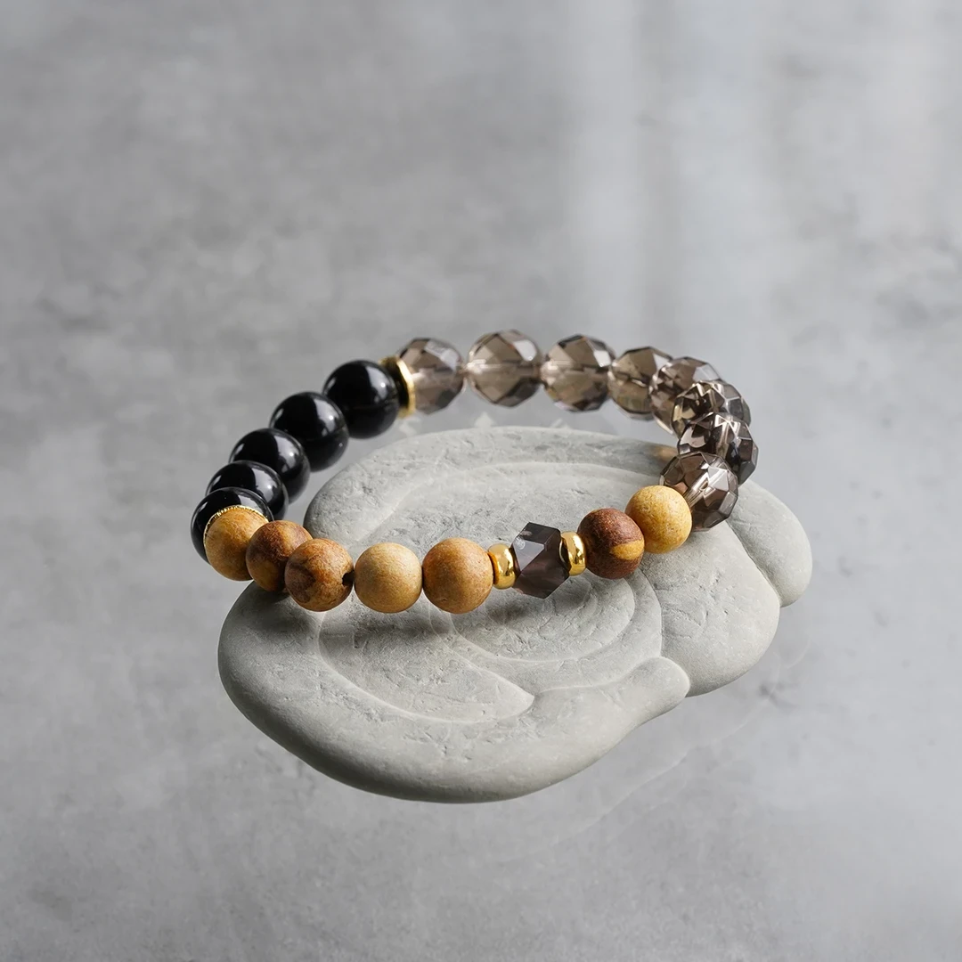 Obsidian × Palo Santo × Morion bracelet /オブシディアン、パロサント. |  Hariqua-パワーストーンジュエリー-