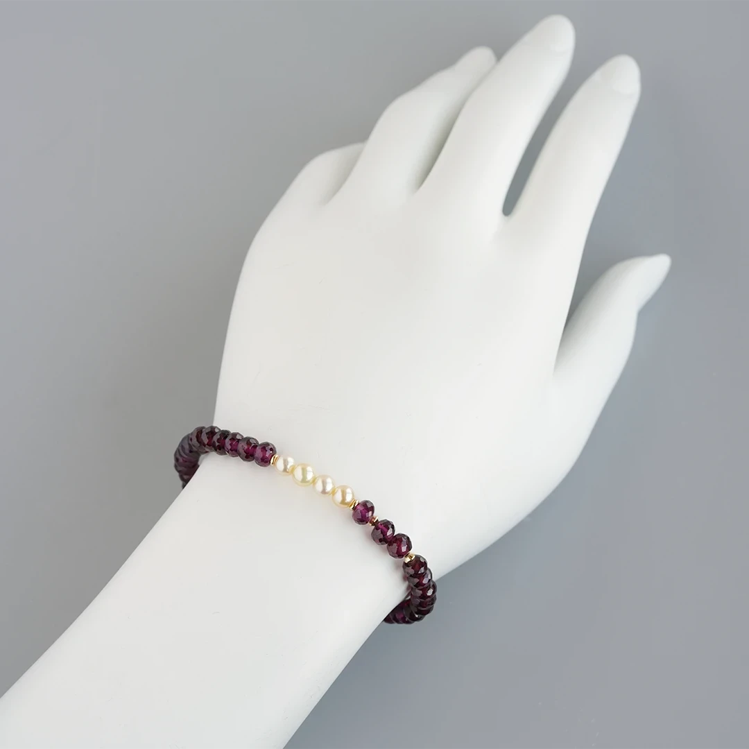 Grape garnet × Akoya gold pearl bracelet /グレープガーネット