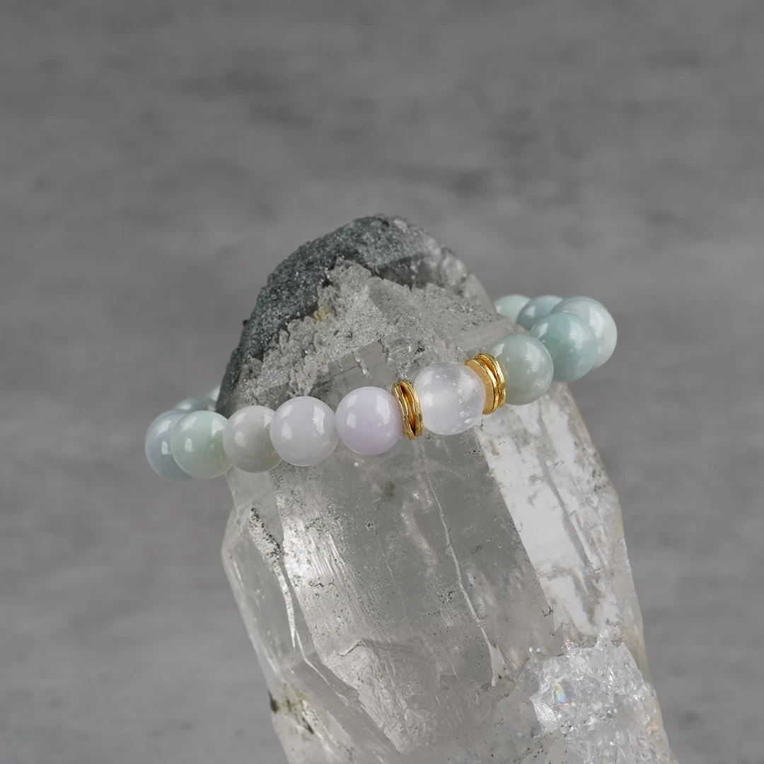 Lavender × Green jade bracelet /ラベンダー × グリーン翡翠. | Hariqua-パワーストーンジュエリー-