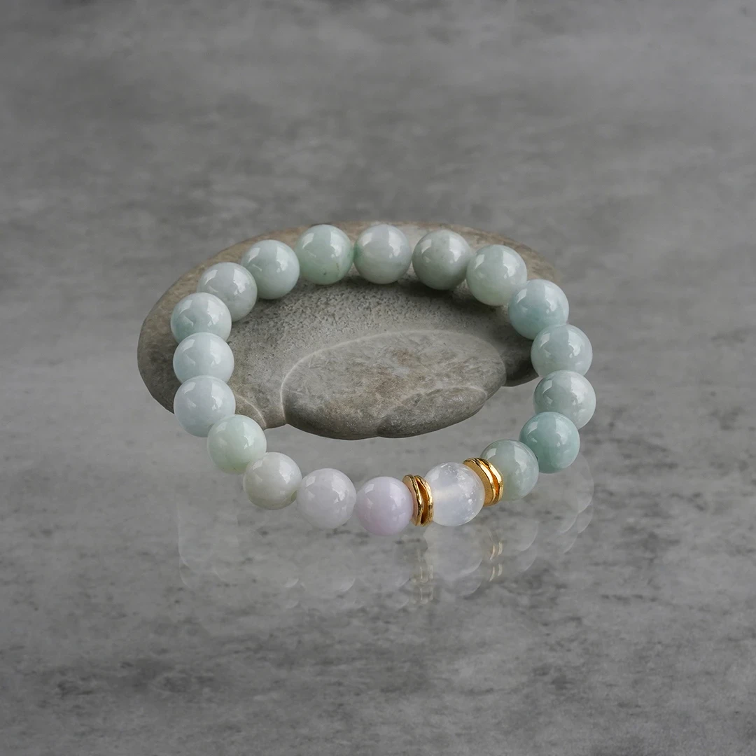 Lavender × Green jade bracelet /ラベンダー × グリーン翡翠. | Hariqua-パワーストーンジュエリー-