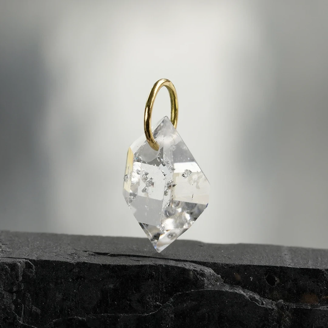 Herkimer diamond charm 4.19 /ハーキマーダイヤモンド | Hariqua ...