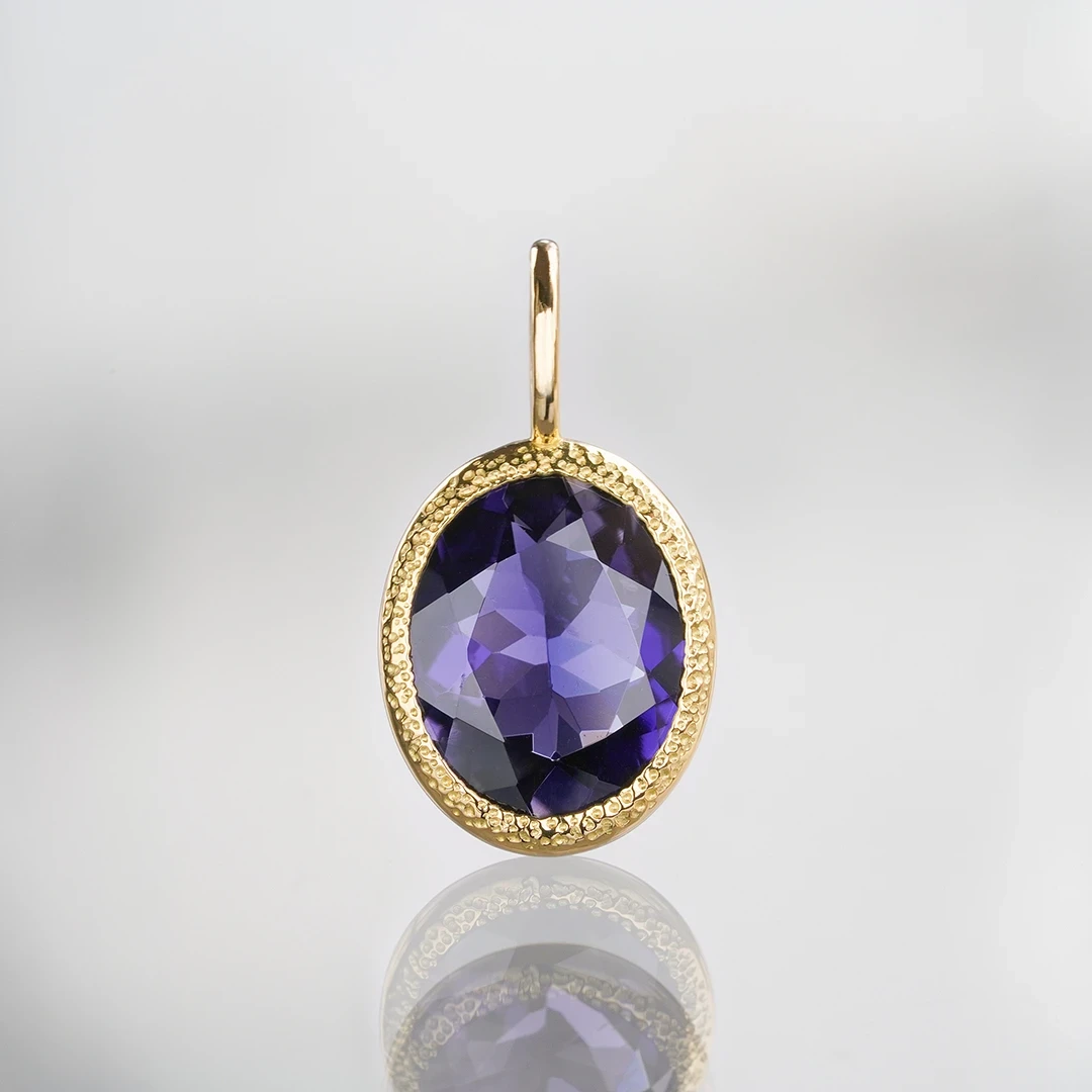 Hariqua ハリックァ アウイナイト・チャーム イタリア天然石ジュエリー