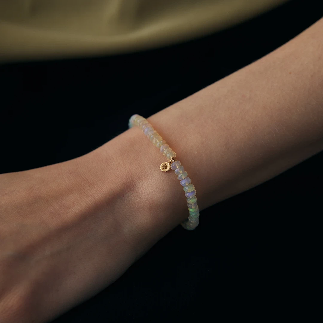 Water opal grainy bracelet /ウォーターオパール. | Hariqua-パワーストーンジュエリー-