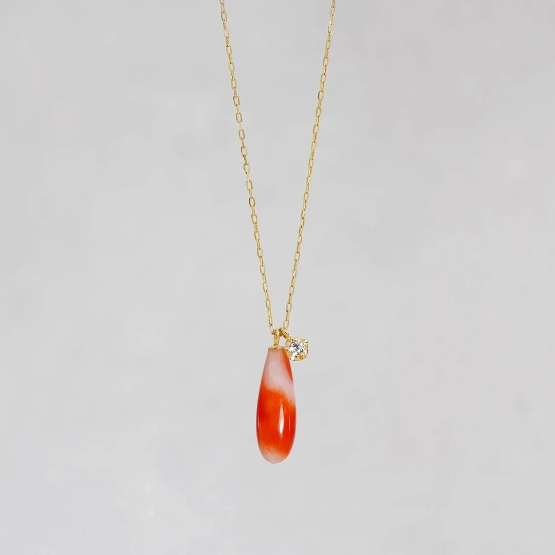 Red coral × Diamond necklace /赤珊瑚（コーラル）、ダイヤモンド（クリア） | Hariqua-パワーストーンジュエリー-