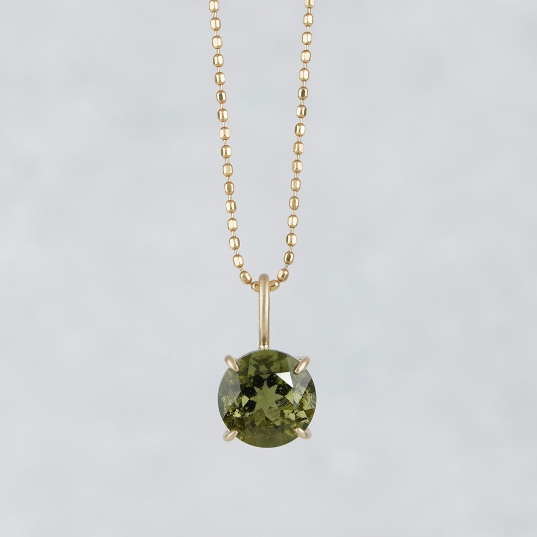 Moldavite charm 1.31 /モルダバイト | Hariqua-パワーストーンジュエリー-