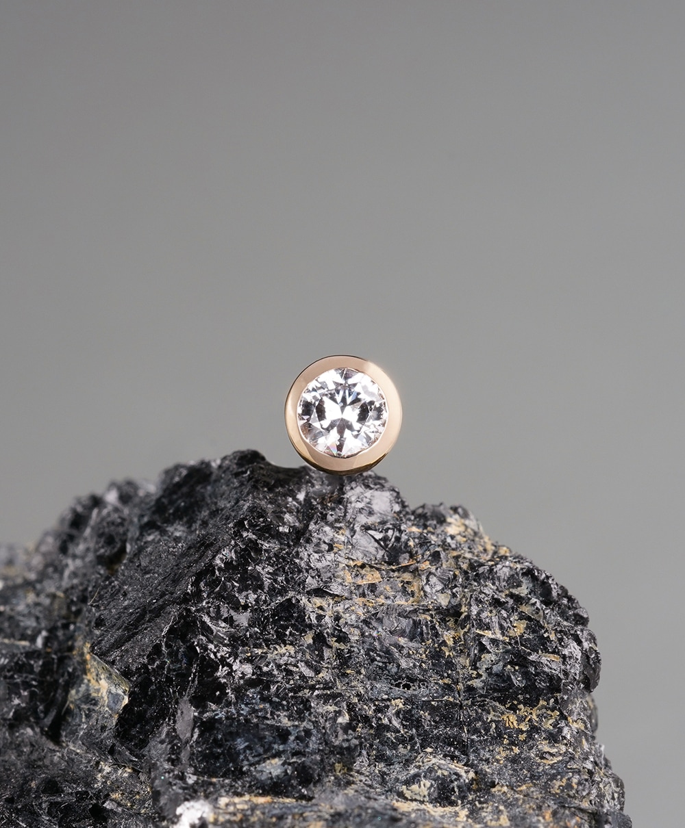 Phenakite round single pierce /フェナカイト | Hariqua
